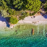 Labineca Gradac