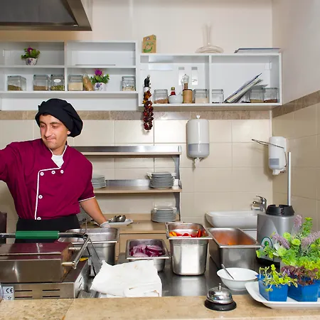 Labineca Gradac (Split-Dalmatia)