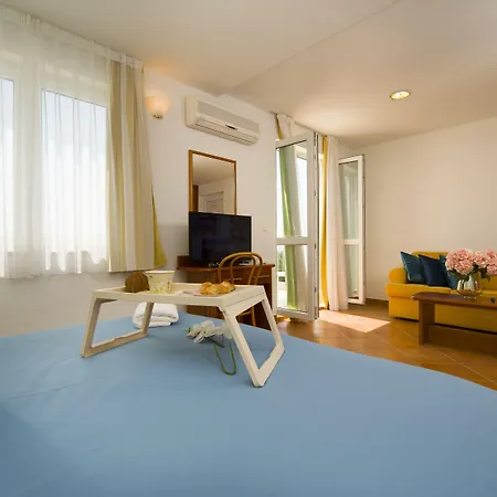 Hotel Labineca Gradac (Split-Dalmatia)