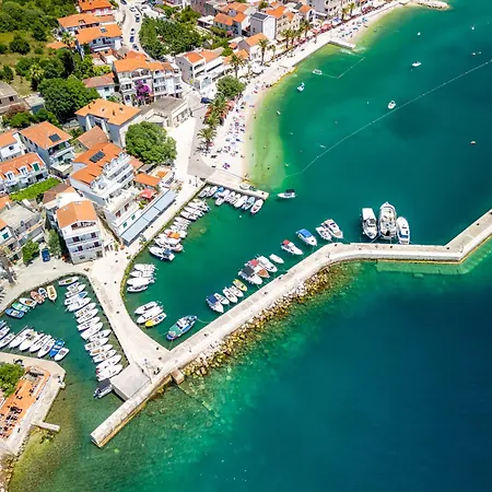 Labineca 3* Gradac (Split-Dalmatia)