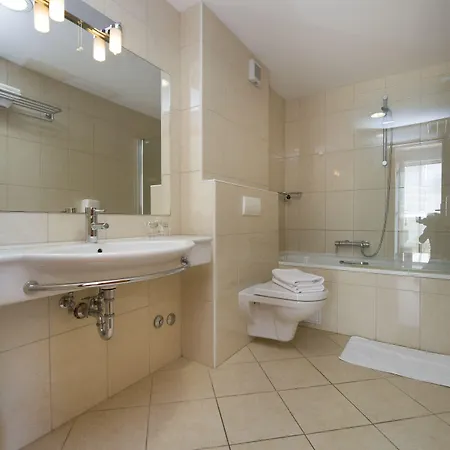 Labineca Hotel 3*