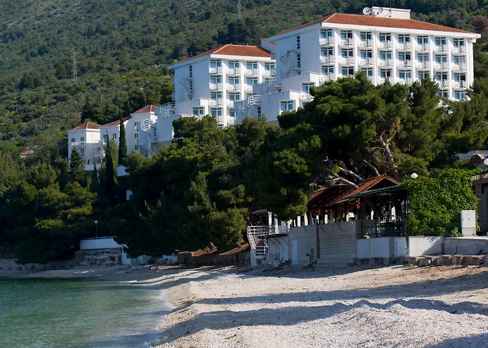 Szálloda Labineca Gradac