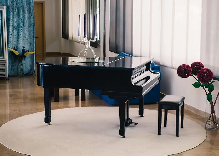 Labineca Szálloda Gradac